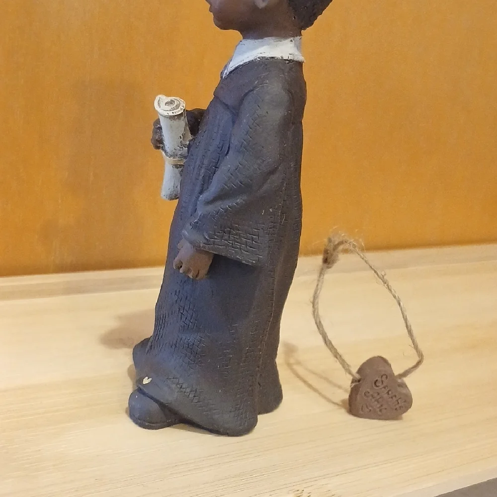1993 Sarah's Attic Graduate Willie Limited Edition
